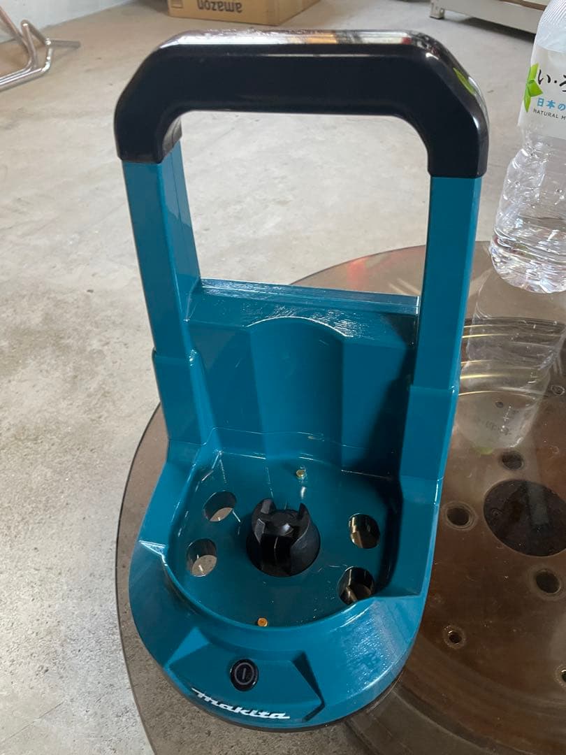 Makita 充電式電気ケトル 36ボルト