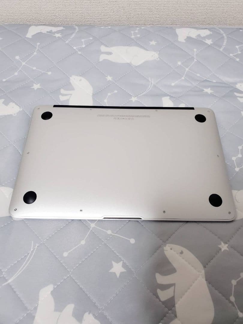 バッテリーとキーボード新品！MacBook Air