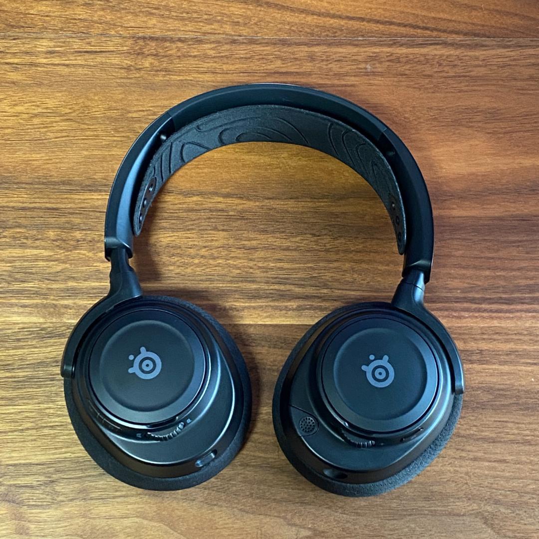 ヘッドホン Steelseries Arctis Nova 7 Wireless