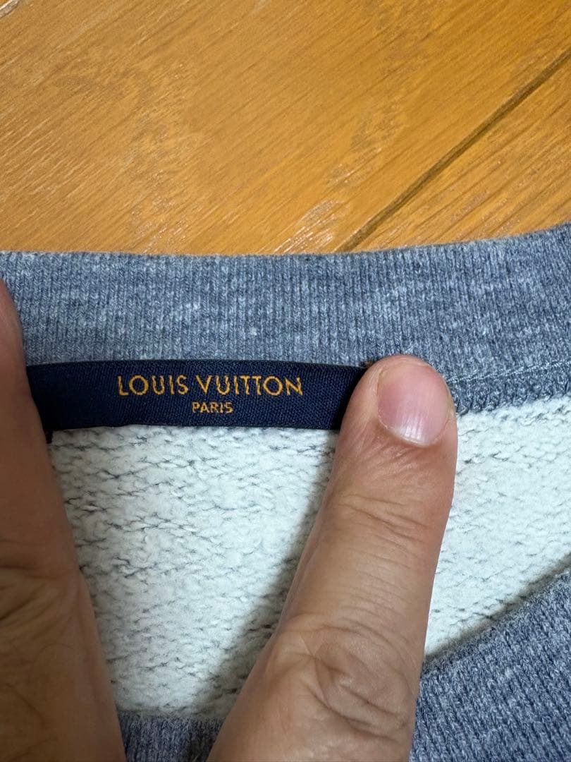 ルイヴィトン　トレーナー