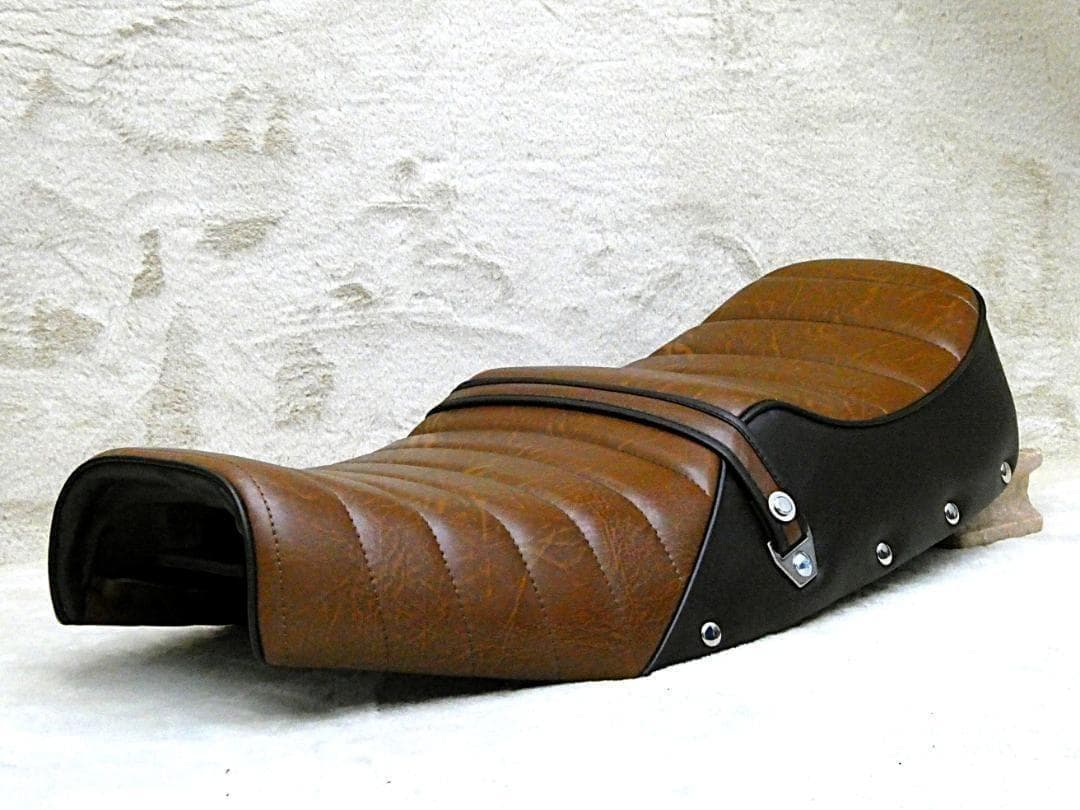 ホーク2　シート　茶　ツートン　ボタン/レザーCB250T