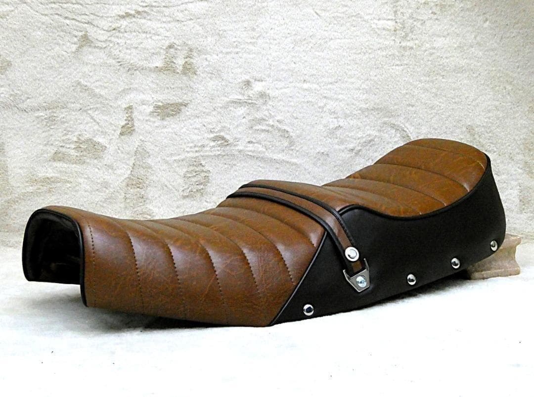 ホーク2　シート　茶　ツートン　ボタン/レザーCB250T