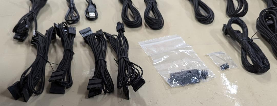 MSI MEG Ai1300P 1300W PLATINUM PC電源ユニット