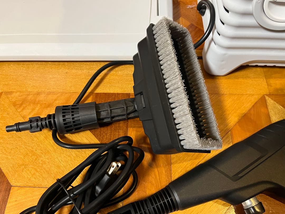 アイリスオーヤマ タンク式高圧洗浄機 静音モデル