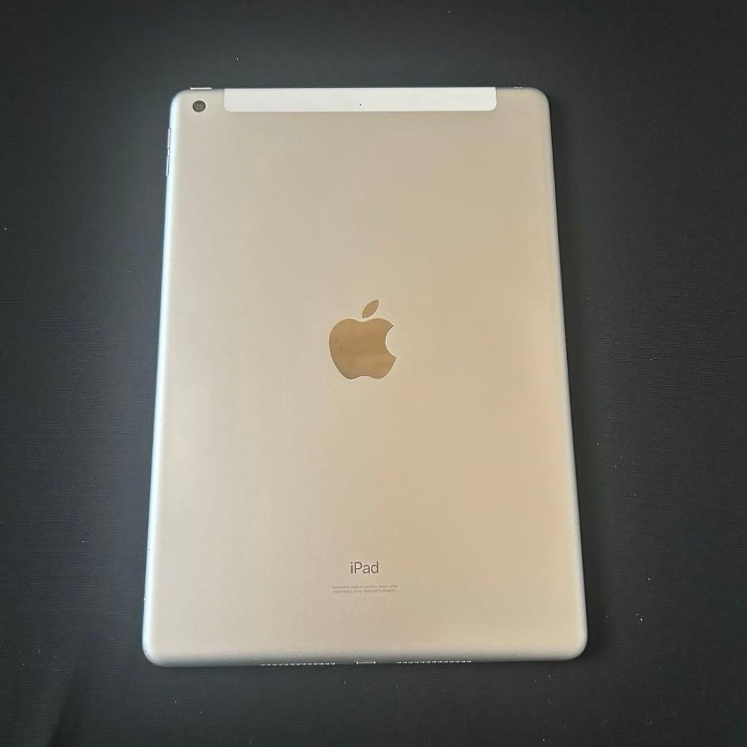 Apple iPad 第7世代 10.2インチ 32GB シルバー