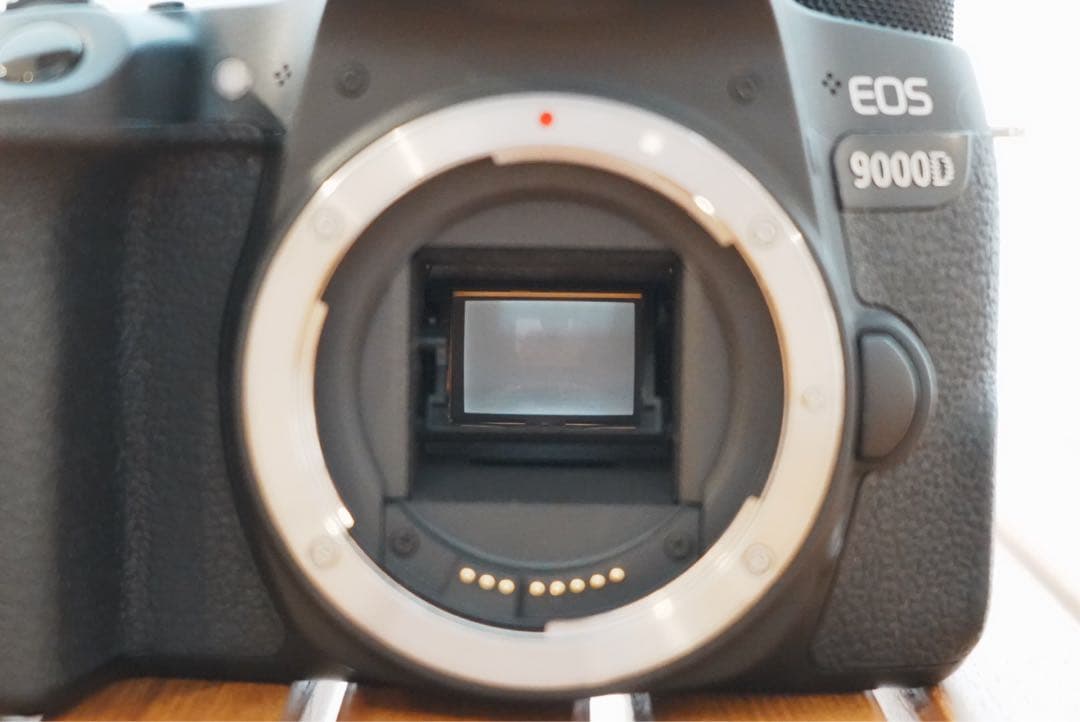 EOS 9000D EF-S18-135 IS USM レンズキット