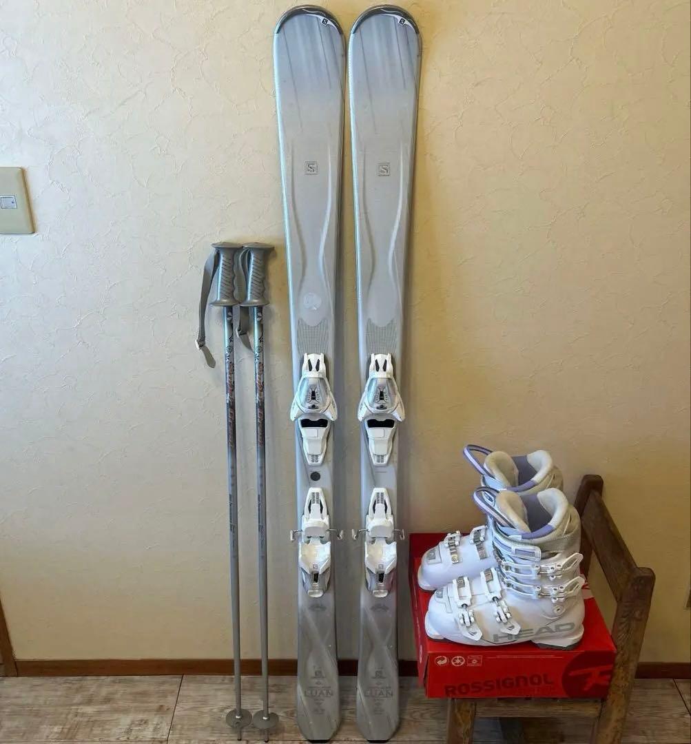 ◾️カービングスキーセット　スキー板151㎝　ブーツ24㎝　女性用　レディース用