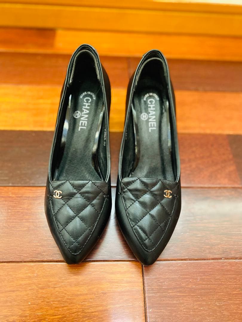 CHANEL ブラック キルティング ローファー