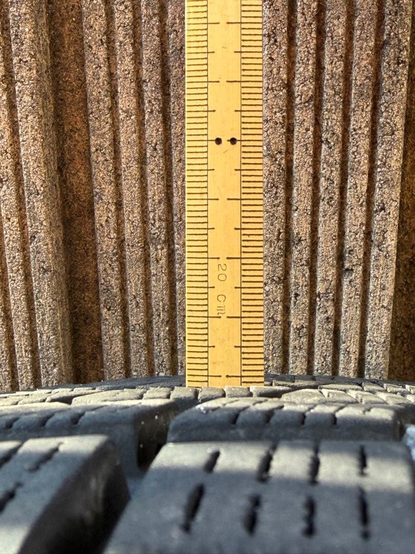 40系アルファード　スタッドレスタイヤ　４本セット