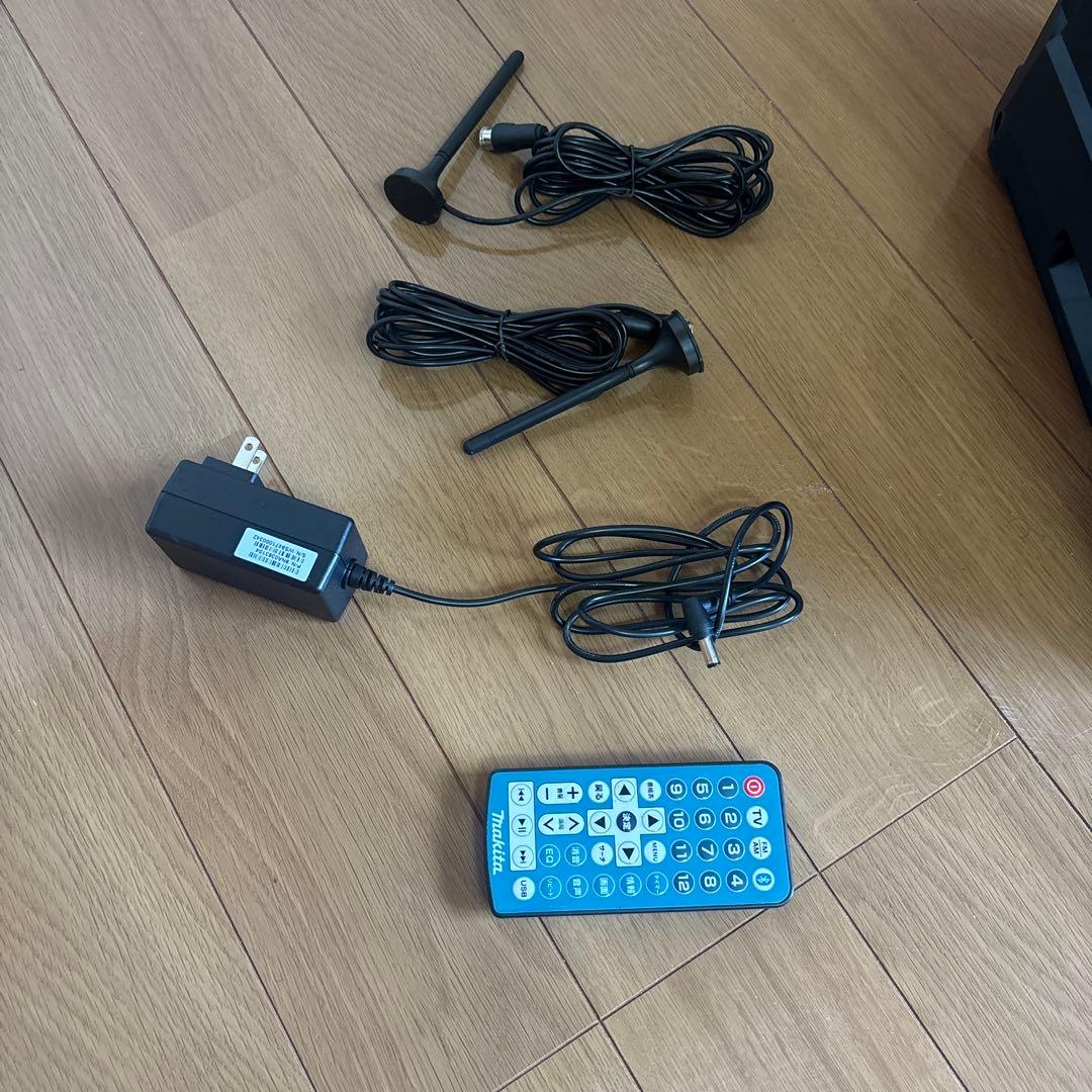 【超美品】Makita ポータブルテレビ