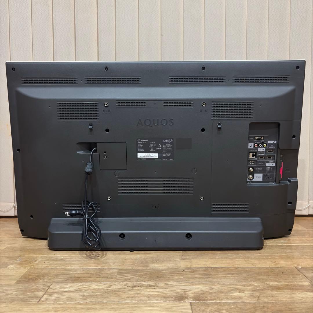 極美品 シャープ 40V スタイリッシュ 液晶テレビ LC-40J9 LED 白