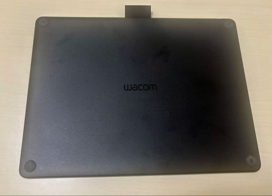 【1/18まで限定値下中】wacom ペンタブレット ガイドブック付