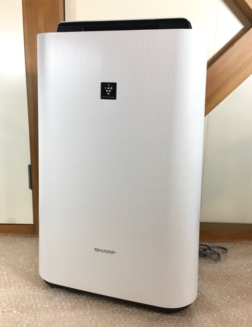 ○SHARP 加湿空気清浄機 ホワイト　KC-40TH7-W 2022年製