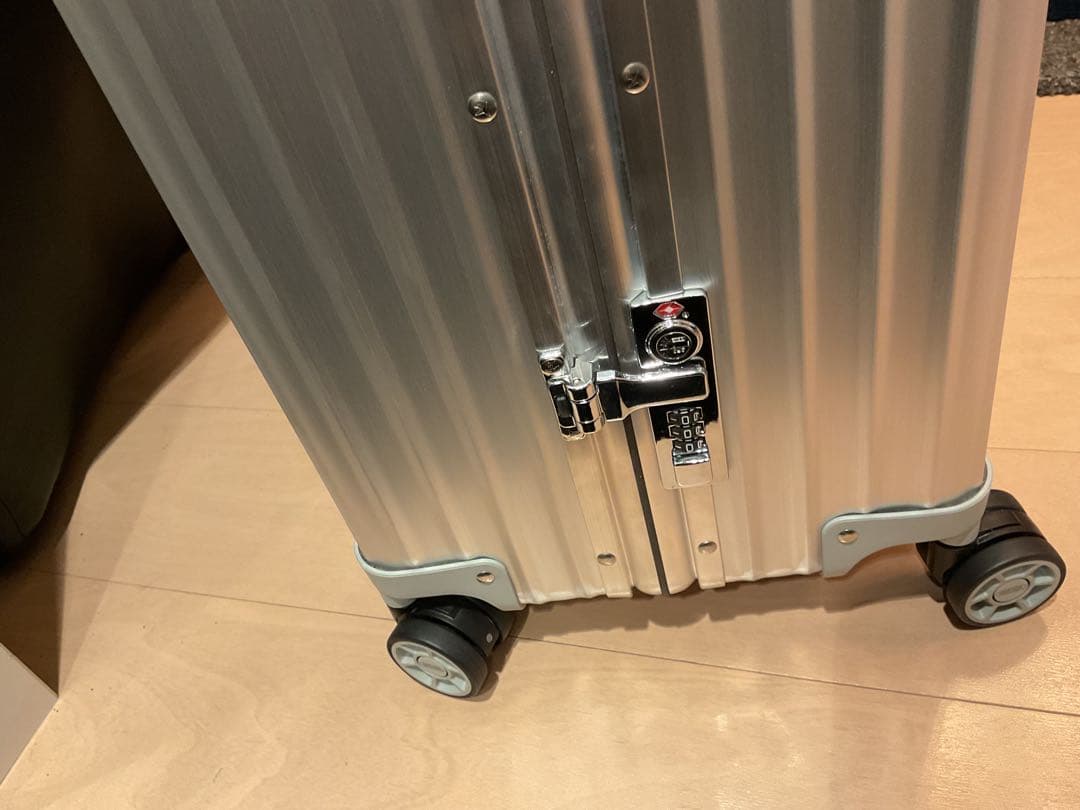 未使用品　希少　リモワxルフトハンザ　クラシックフライト　M 61L