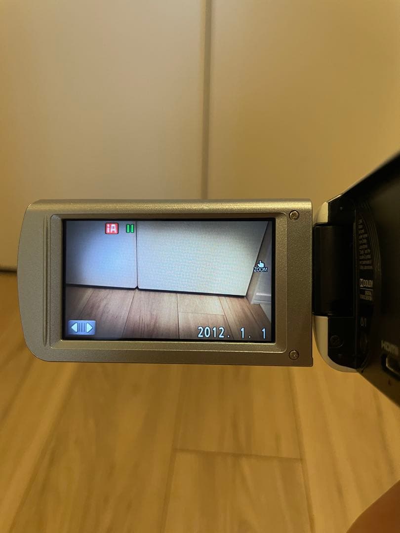 Panasonic デジタルハイビジョンビデオカメラ HC-V300M