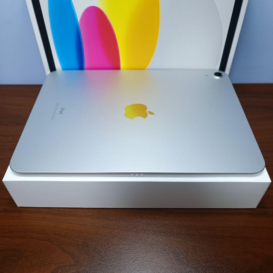 (美品) iPad 10.9 第10世代 WiFi 256GB キーボード付き