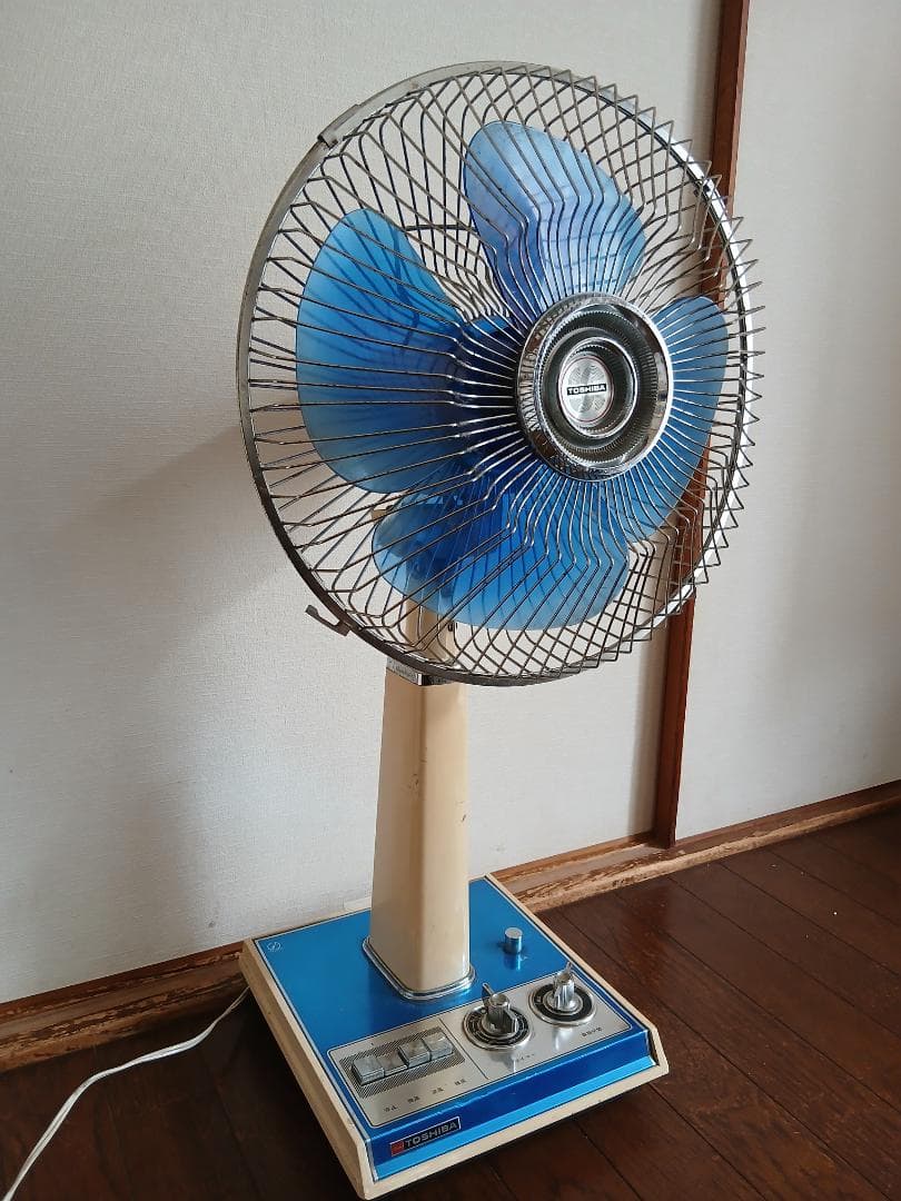 青いスタンド型扇風機　レトロ　昭和レトロ　当時の箱付き