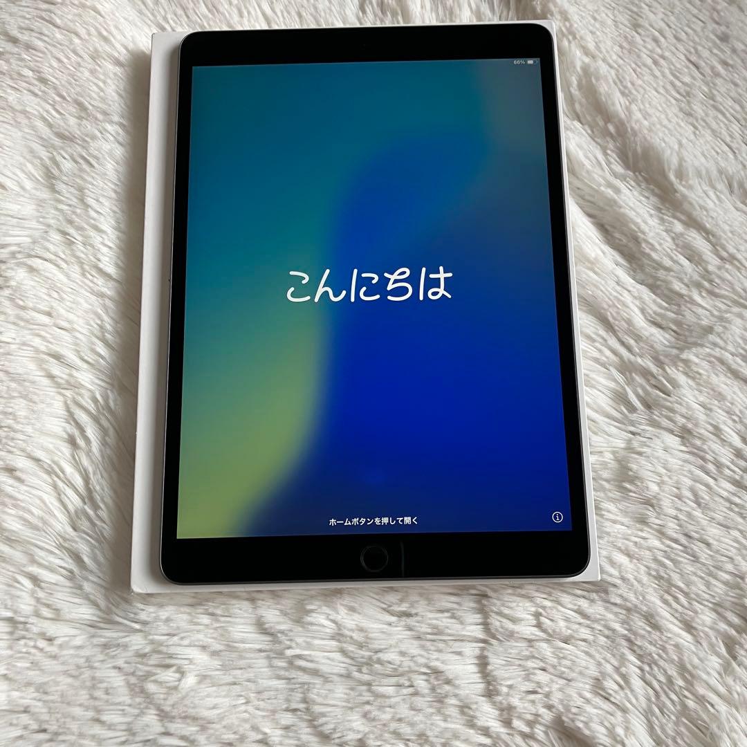 【完動品】iPad Air3 64GB SIMフリー 【すぐ発送】【付属品】
