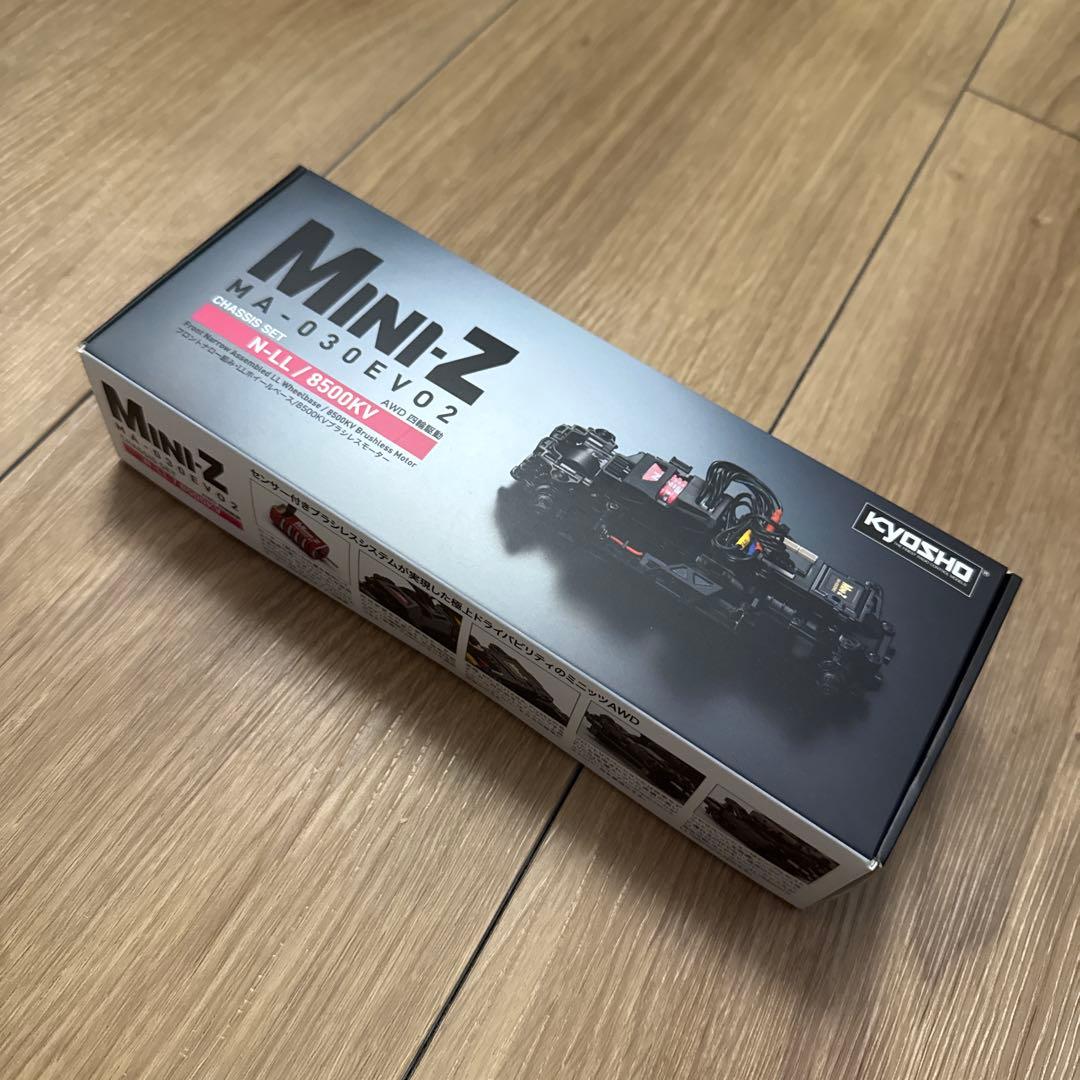 ホビーラジコン KYOSHO Mini-Z MA-030EV02 AWD