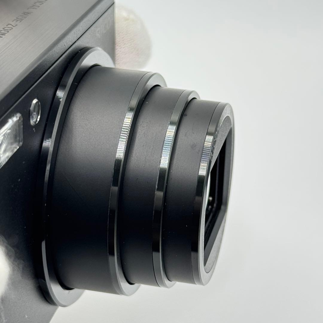 S*.様 【極美品】 【動作◎】 RICOH R10 リコー　コンデジ デジカメ