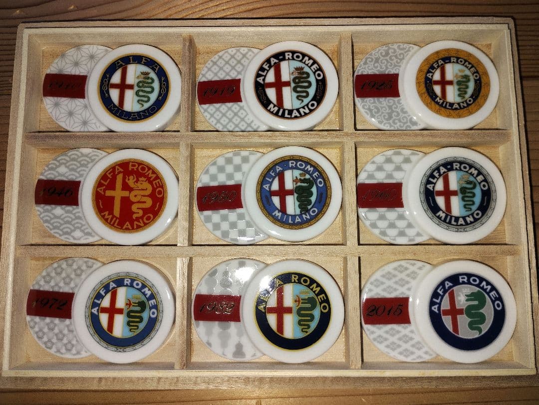 アルファロメオ　オリジナル歴代エンブレム入り美濃焼箸置きセット 9種類
