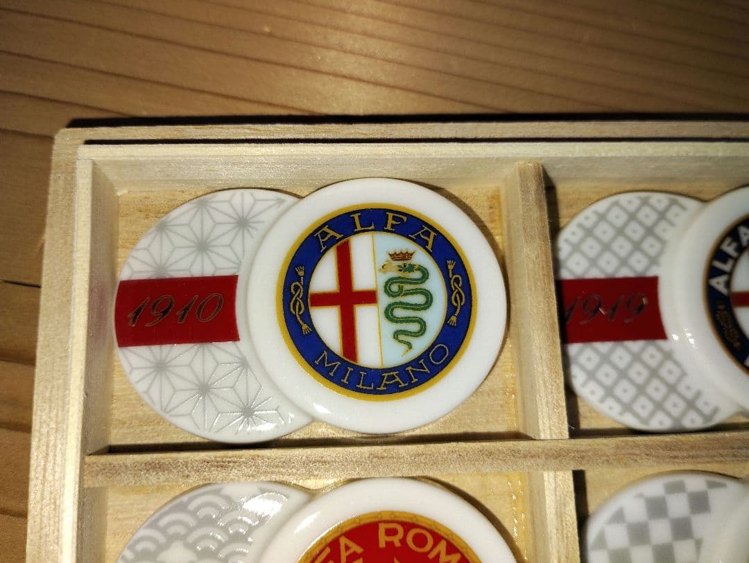 アルファロメオ　オリジナル歴代エンブレム入り美濃焼箸置きセット 9種類