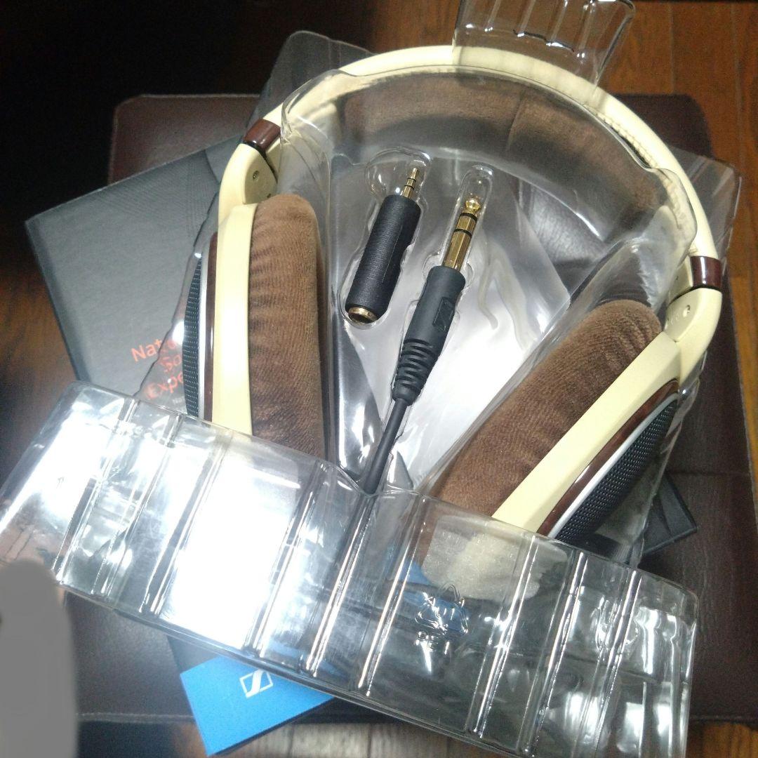 ゼンハイザーヘッドホン HD598 通称:プリン