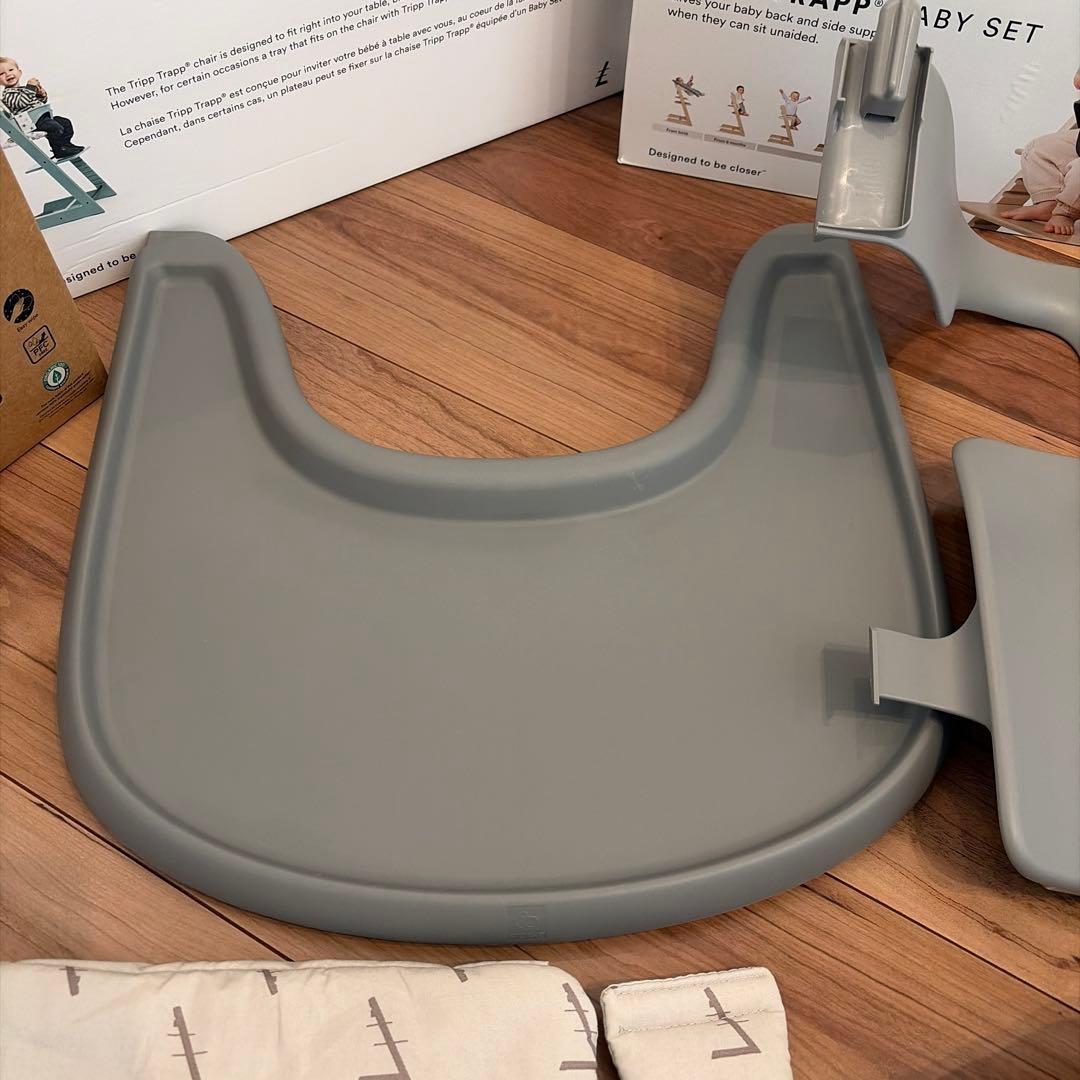 極美品総額約27000円分！ストッケベビーフルセットトリップ トラップクッション