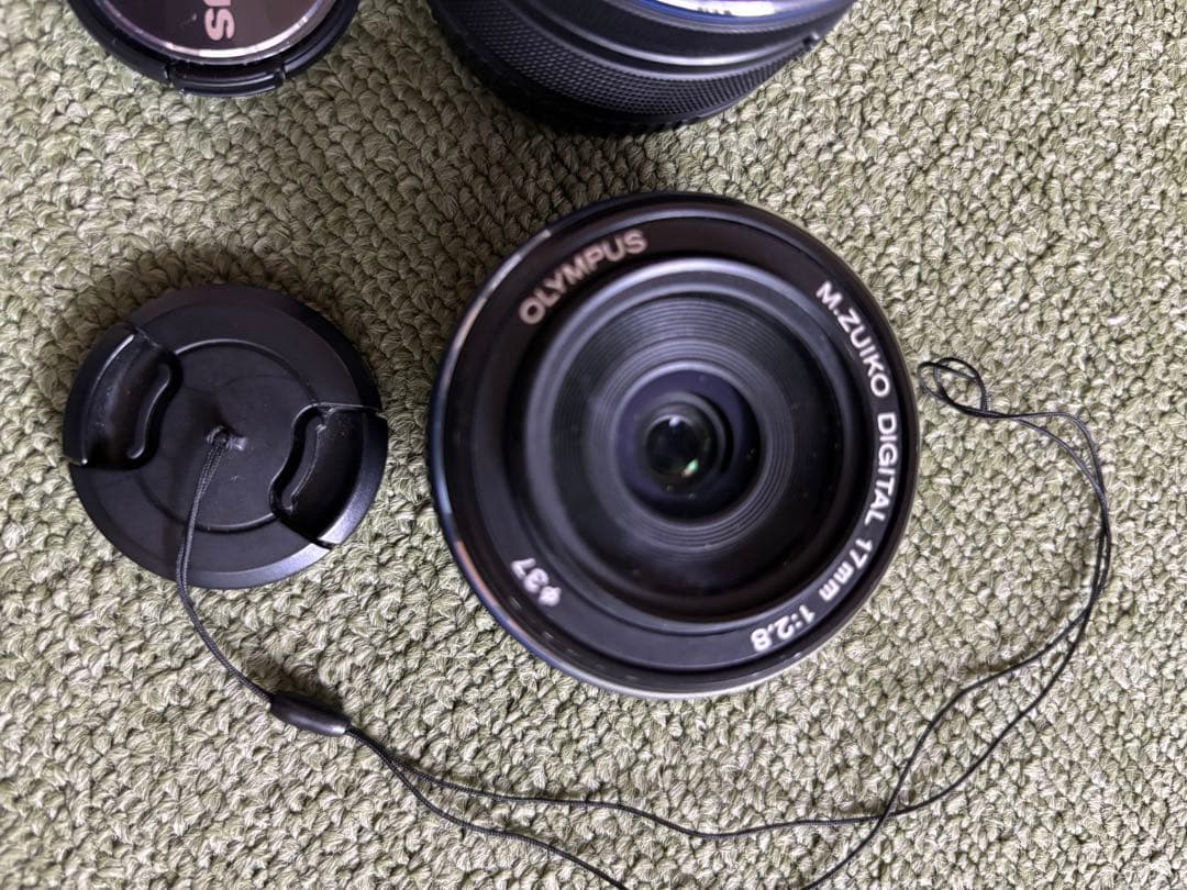 オリンパス ペン ミニ OLYMPUS E-PM1 ミラーレス一眼カメラ セット