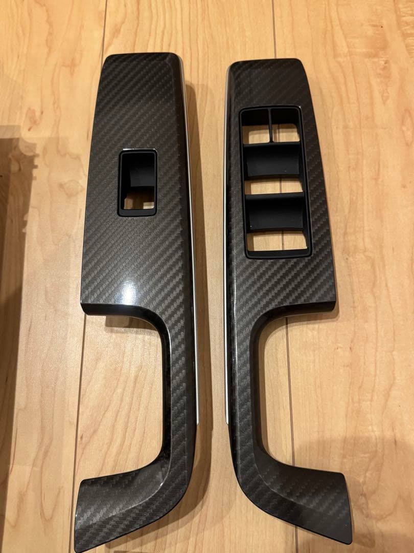 【値下】トヨタ　クラウン220系前期センターコンソールパネル＆ドア操作パネル