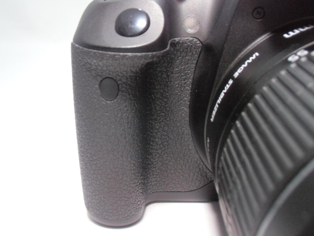 Canon EOS Kiss X6i レンズキット B052