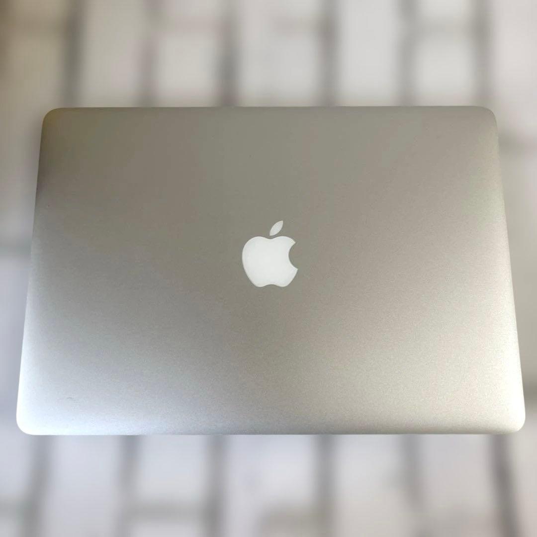 凜*様 美品 MacBook Air 2017 充電器あり