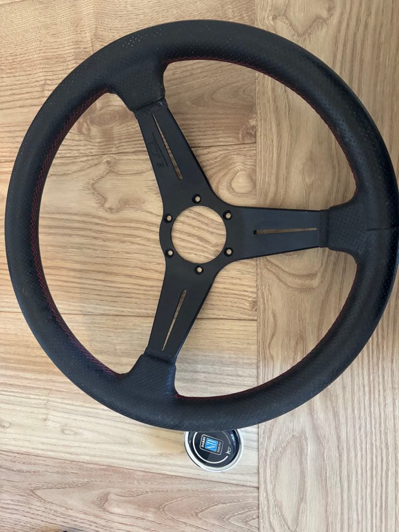 ナルディステアリング