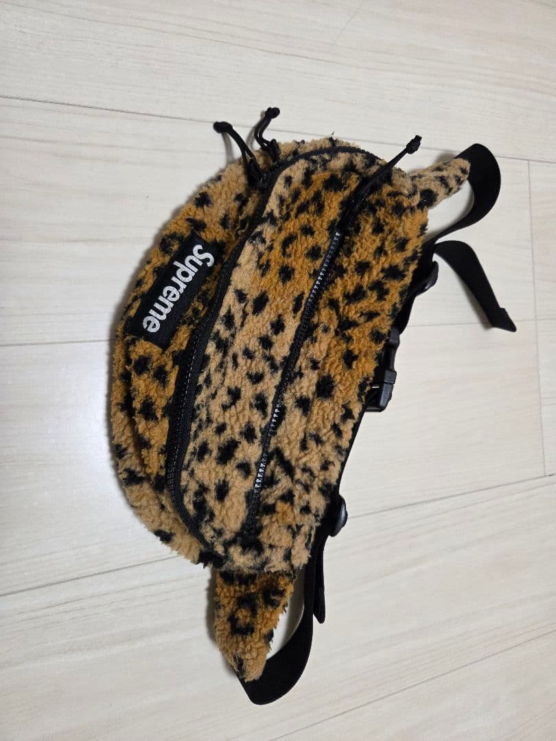【美品】Supreme シュプリーム ボディバッグ