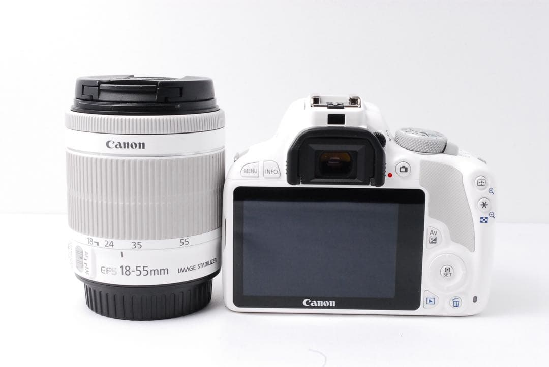 新品級❤️Canon kiss X7❤️人気のホワイト✨一眼レフカメラ