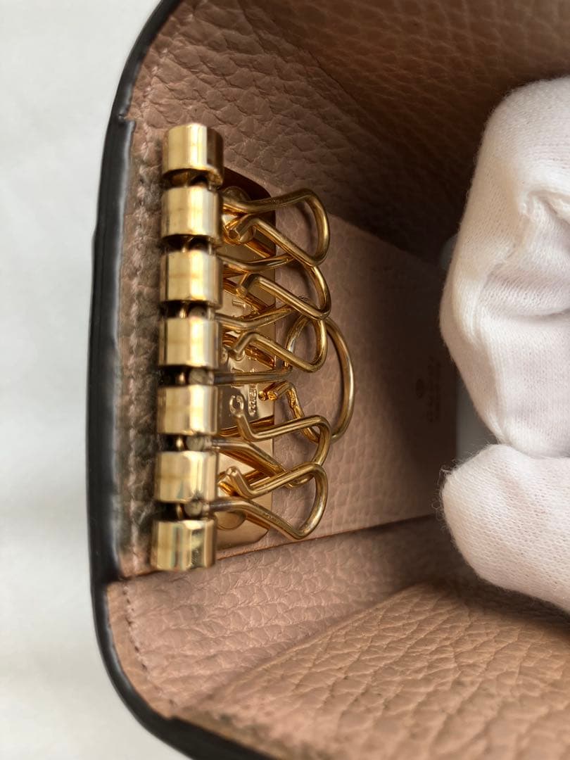 ✨匿名発送✨GUCCI グッチ ピンク/ベージュキーケース