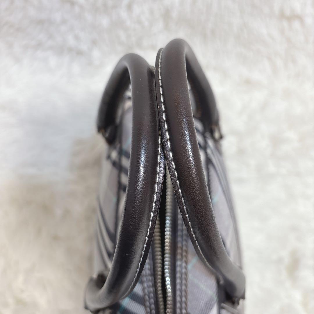 バーバリーブルーレーベル チェック柄ボストンバッグ