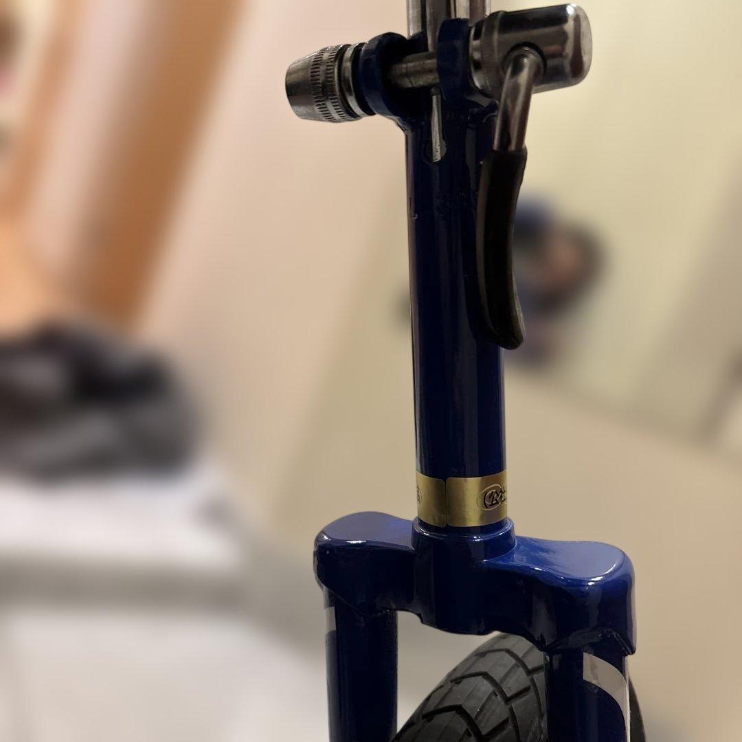 BRIDGESTONE 一輪車 20インチ 青　スピンズ