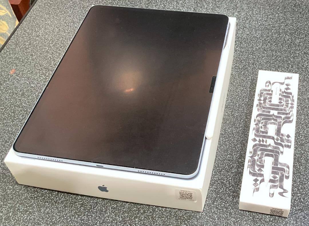 iPad Air 13インチ Wi-Fi + Apple Pencil Pro