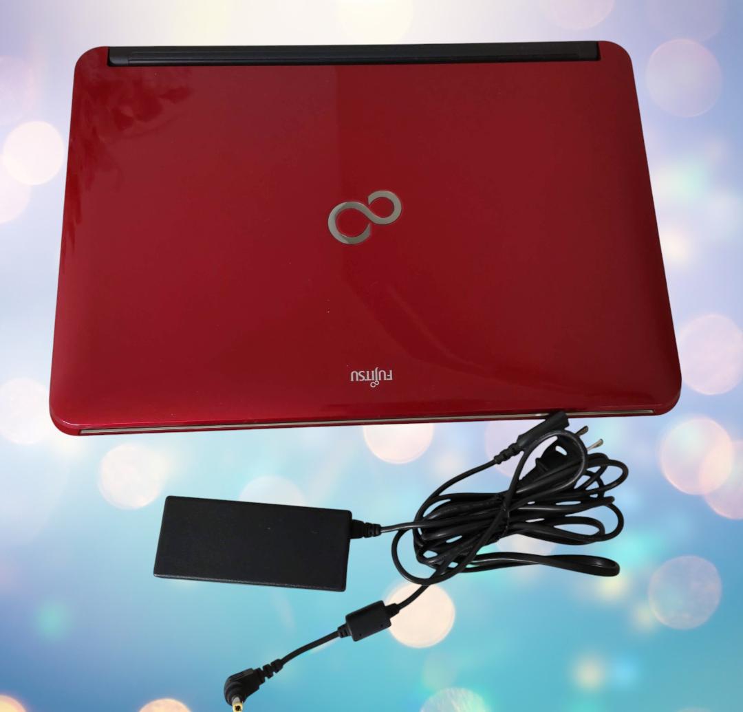 ⑪【爆速！すぐ使える】薄型LIFEBOOK 人気の赤 Win11 新品SSD爆速