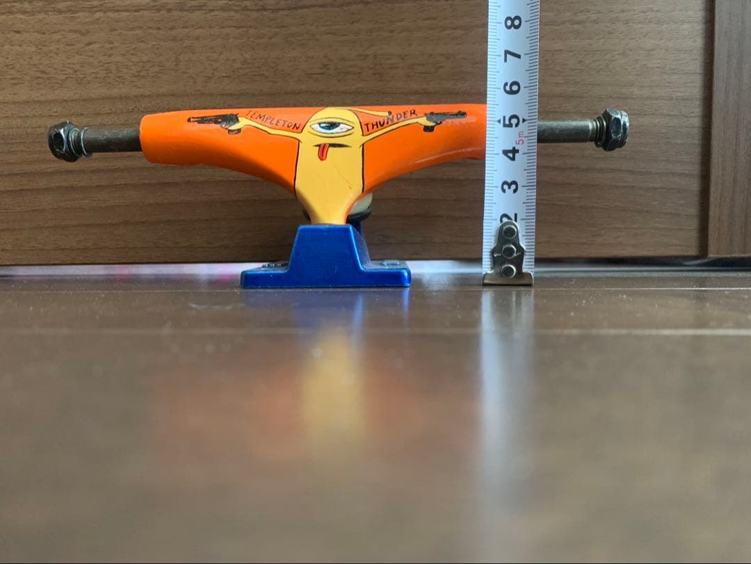 Toymachine　デッキ　サンダートラック