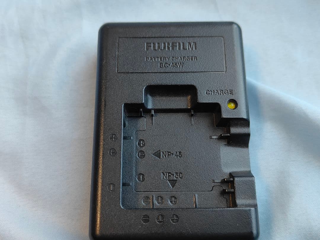 Fujifilm FINEPIX Z100fd ピンク 8.0MP