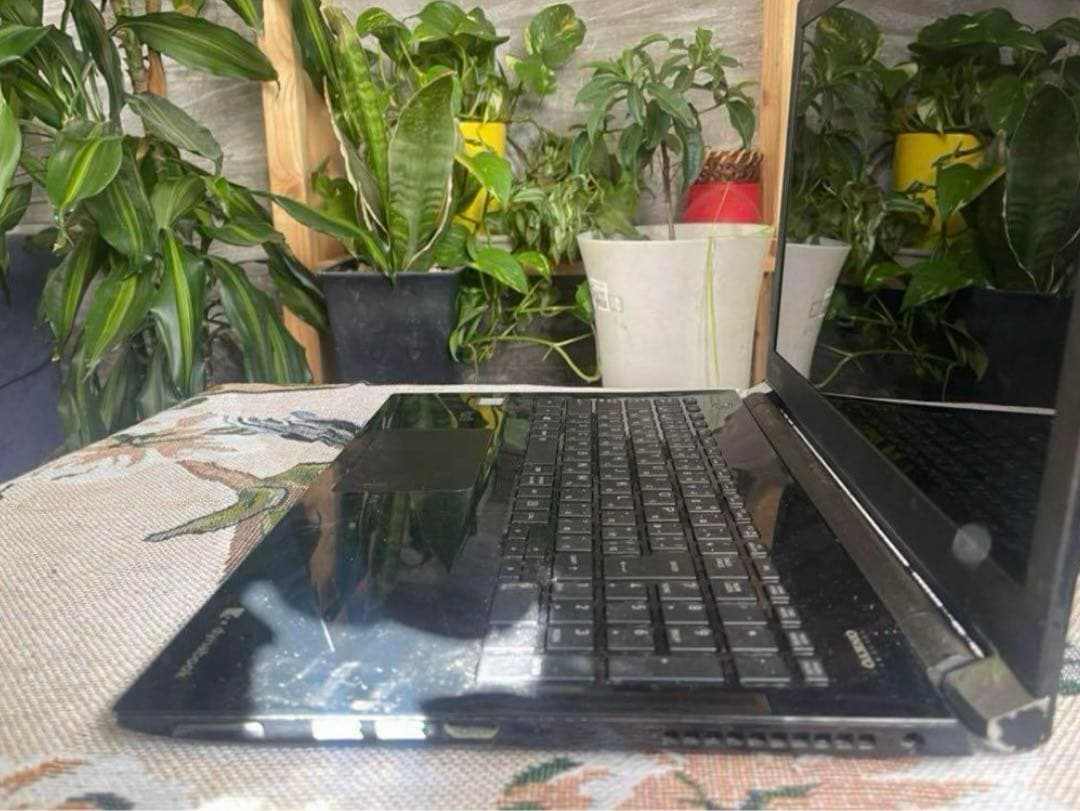 東芝 設定済みノートパソコン【高年式・大容量1TB・カメラ搭載】★即使用可能！