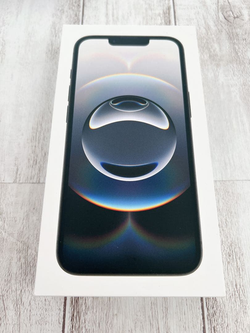 Apple iPhone 16e ブラック 128GB 本体　未開封