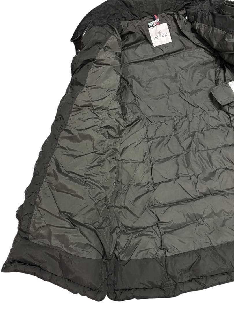 クリーニング済み　モンクレール　MONCLER フラメッテ　FLAMMETTE