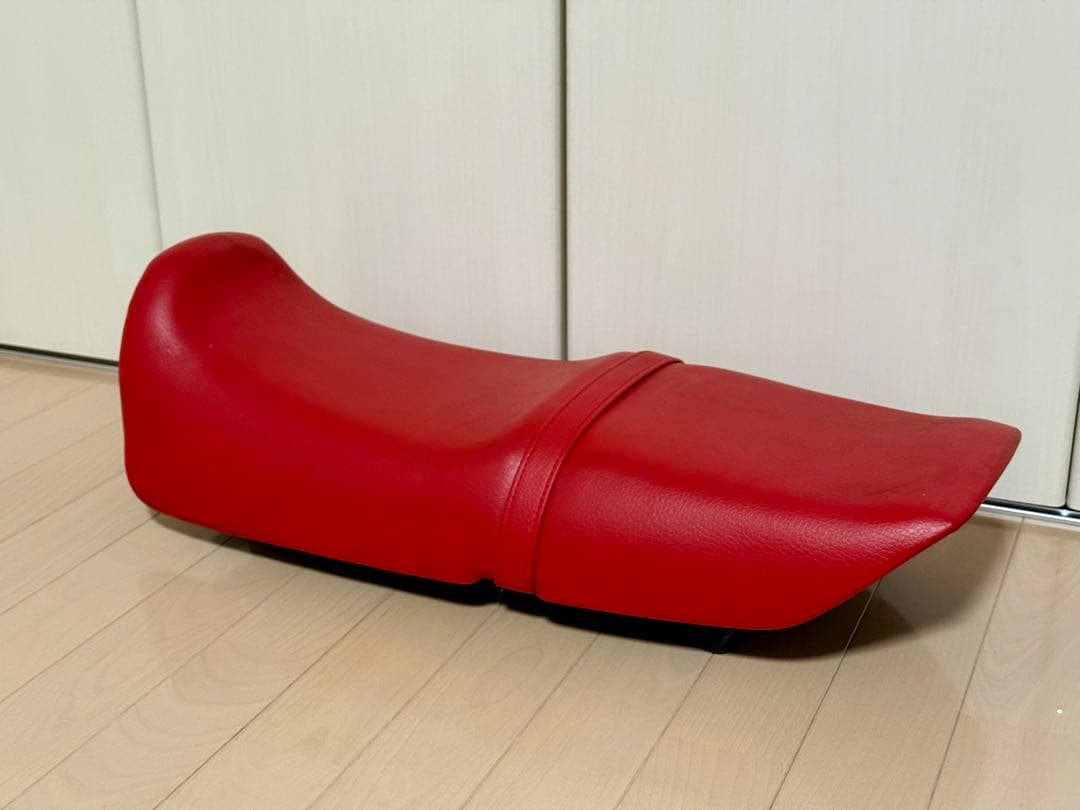 CBR400F 純正シート 中古 当時物 赤 NC17