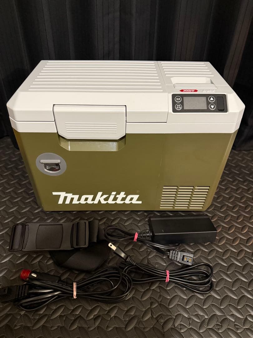 美品■マキタ 40Vmax 充電式保冷温庫 CW003G オリーブ　7L