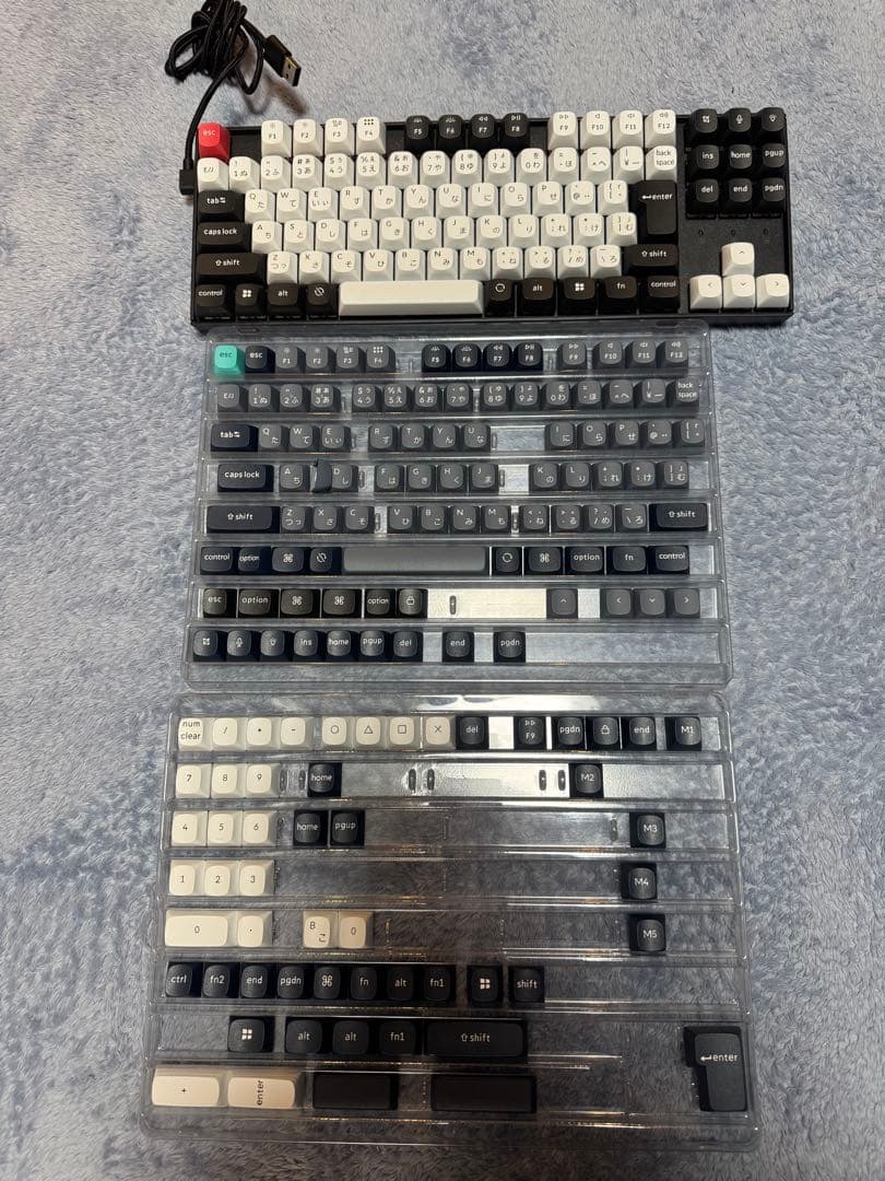 Keychron K8 Pro キーキャップセット付き