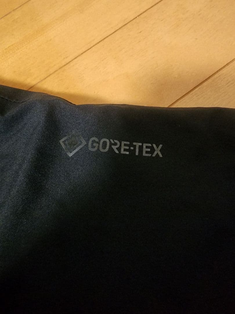 オークリー ブラック スノーボードパンツ Mサイズ