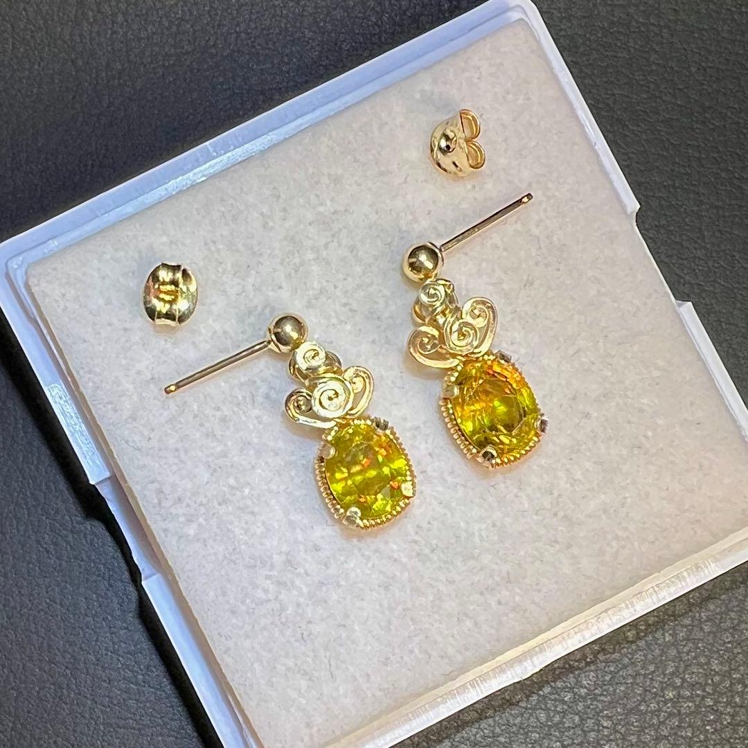 天然石　スフェーン　ピアス　ワイヤーラッピング　14kgf